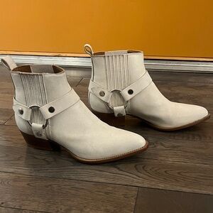 Frye Modern Harness Chelsea Boots Size 9.5